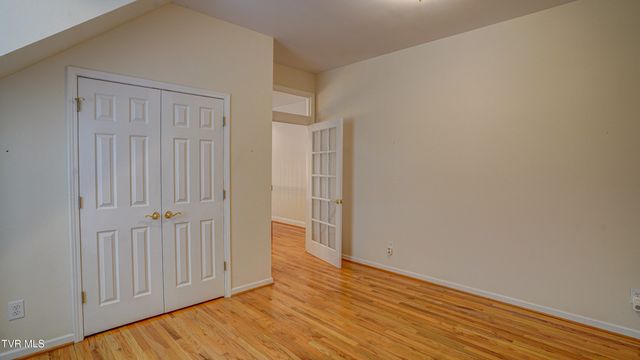 1212 Wahoo Valley Road, Kingsport, TN 37663