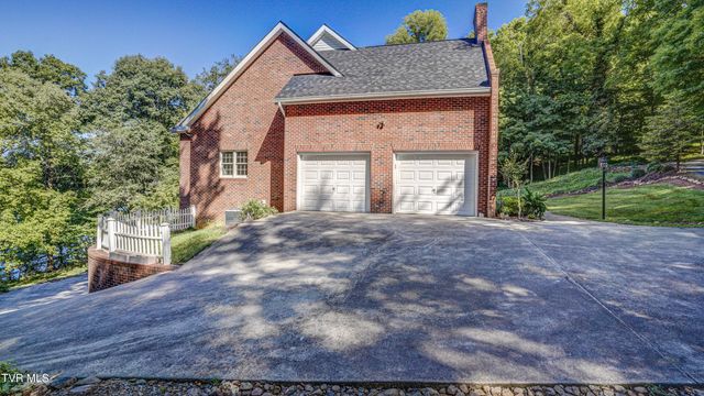 1212 Wahoo Valley Road, Kingsport, TN 37663