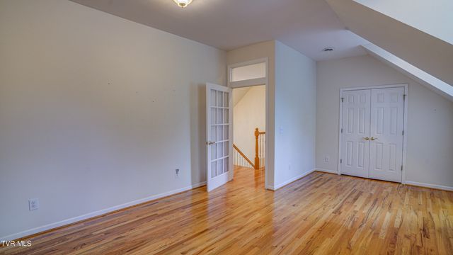 1212 Wahoo Valley Road, Kingsport, TN 37663