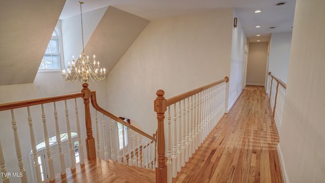 1212 Wahoo Valley Road, Kingsport, TN 37663