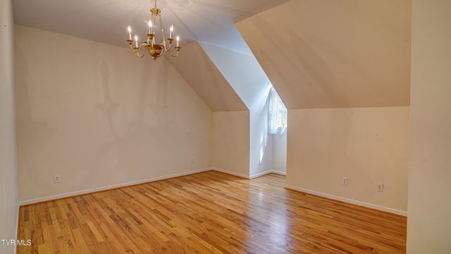 1212 Wahoo Valley Road, Kingsport, TN 37663