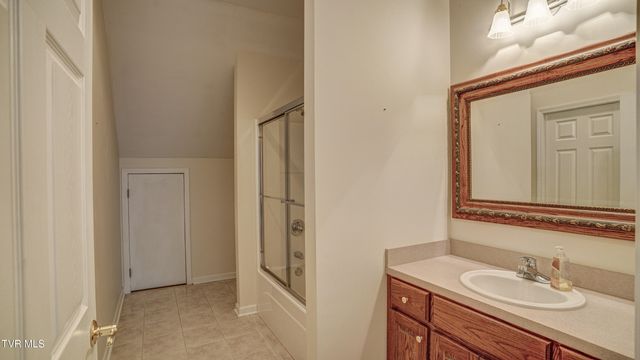 1212 Wahoo Valley Road, Kingsport, TN 37663