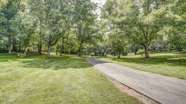 1212 Wahoo Valley Road, Kingsport, TN 37663