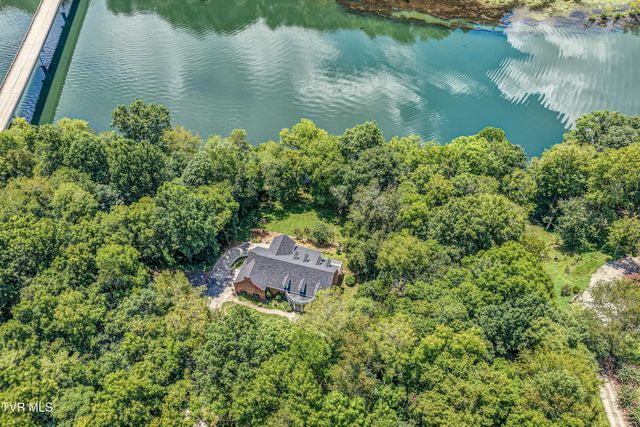 1212 Wahoo Valley Road, Kingsport, TN 37663