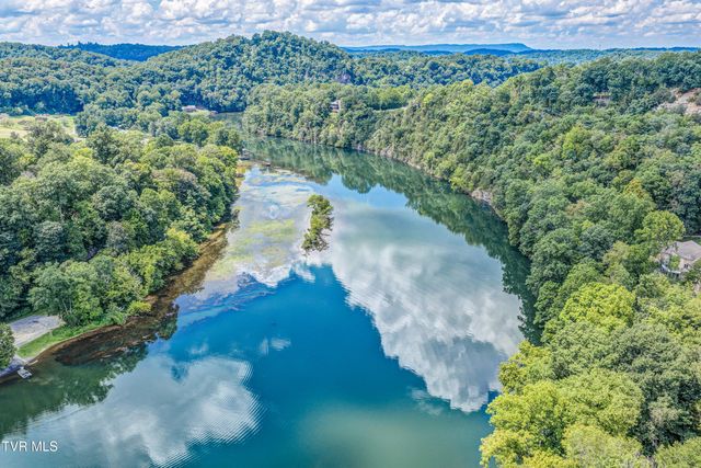 1212 Wahoo Valley Road, Kingsport, TN 37663
