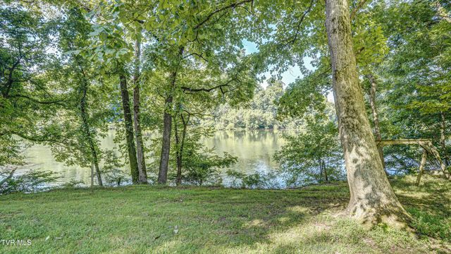 1212 Wahoo Valley Road, Kingsport, TN 37663