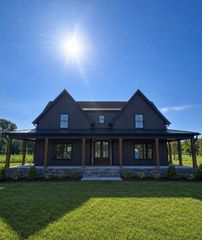 1165 Linwood Rd, Watertown, TN 37184