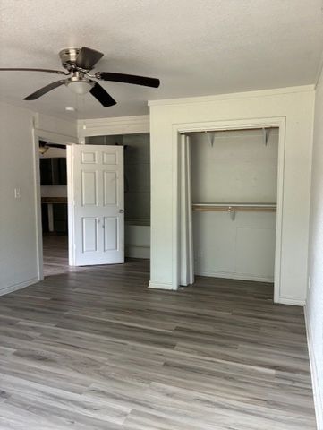 120 Pierce Drive, Mabank, TX 75156