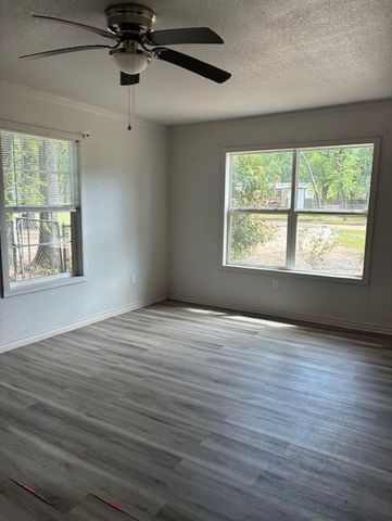 120 Pierce Drive, Mabank, TX 75156