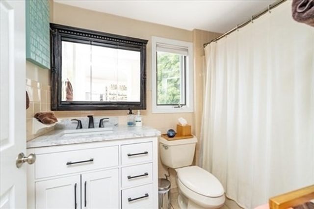 689 Nantasket Ave August, Hull, MA 02045