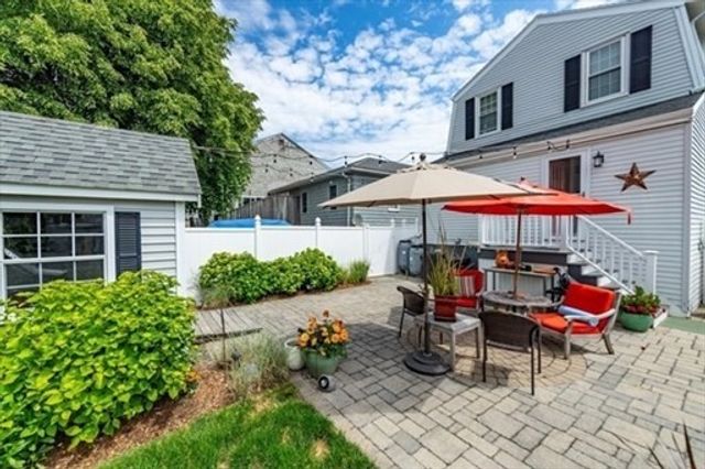 689 Nantasket Ave August, Hull, MA 02045