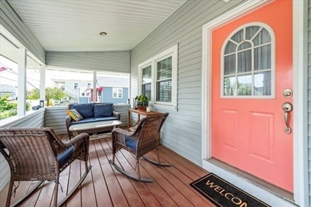689 Nantasket Ave August, Hull, MA 02045