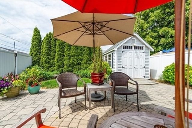 689 Nantasket Ave August, Hull, MA 02045