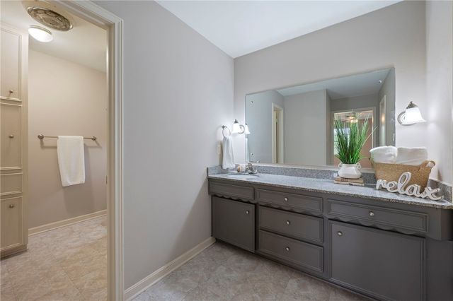 3807 Oak Ridge Drive, Bryan, TX 77802