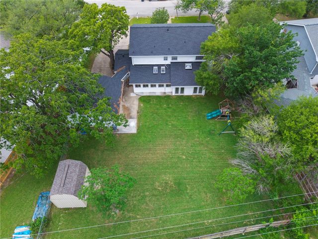 3807 Oak Ridge Drive, Bryan, TX 77802