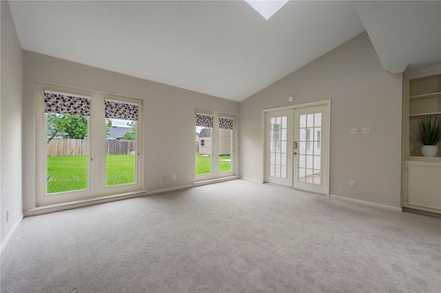 3807 Oak Ridge Drive, Bryan, TX 77802