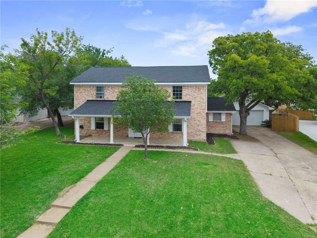3807 Oak Ridge Drive, Bryan, TX 77802