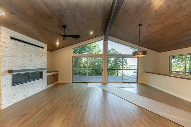 16296 Tower Drive, Brainerd, MN 56401