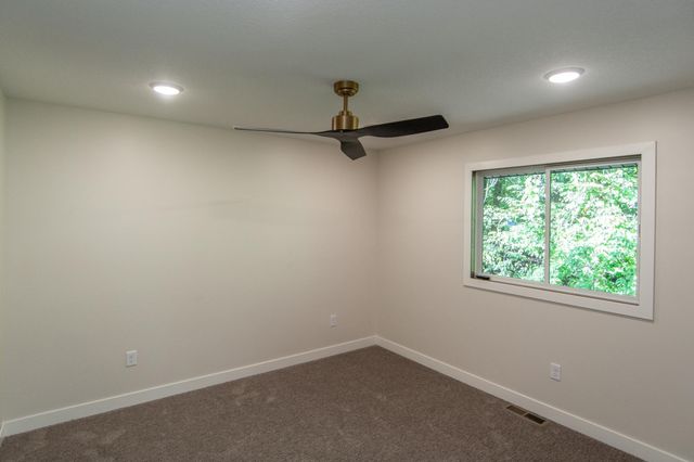 16296 Tower Drive, Brainerd, MN 56401