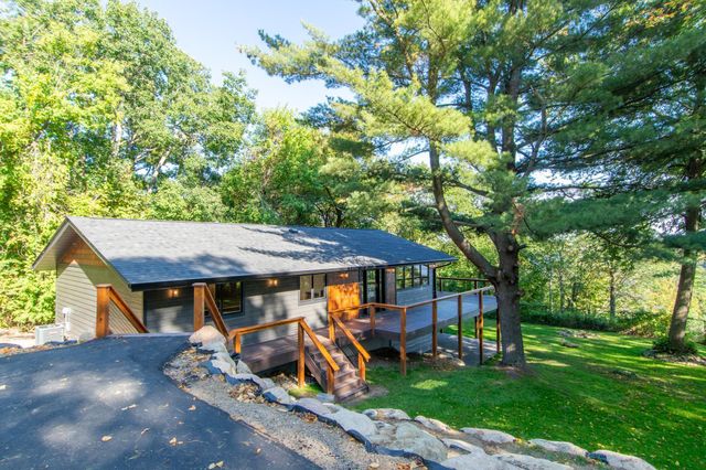 16296 Tower Drive, Brainerd, MN 56401