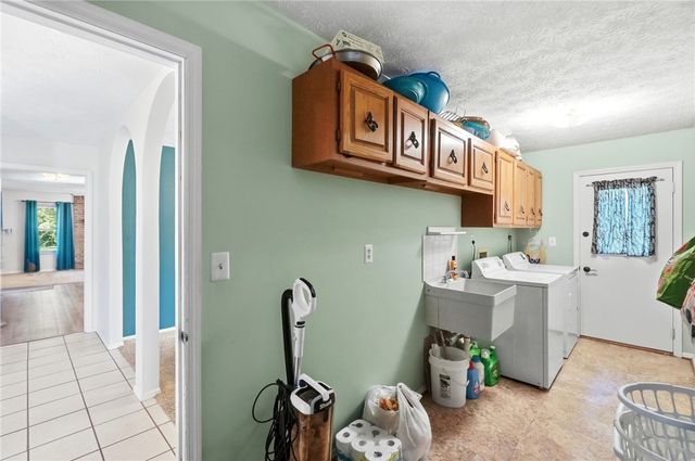 703 Bay Brooke Court, Vandalia, OH 45377