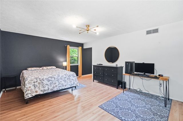 703 Bay Brooke Court, Vandalia, OH 45377