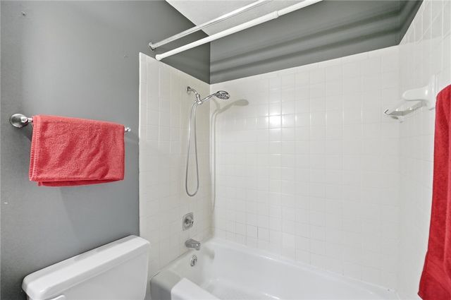 703 Bay Brooke Court, Vandalia, OH 45377