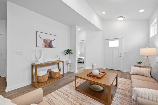 513 Burlington DR B, Buda, TX 78610