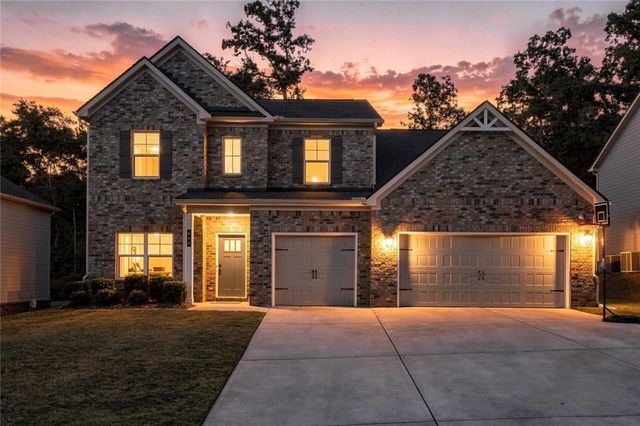 408 Tavistock Court, Mcdonough, GA 30252