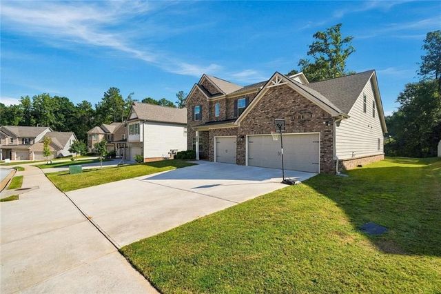 408 Tavistock Court, Mcdonough, GA 30252