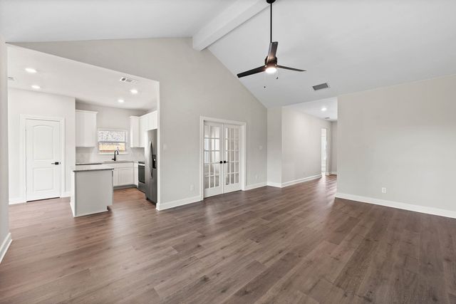 1025 Holly Drive, Hutchins, TX 75141