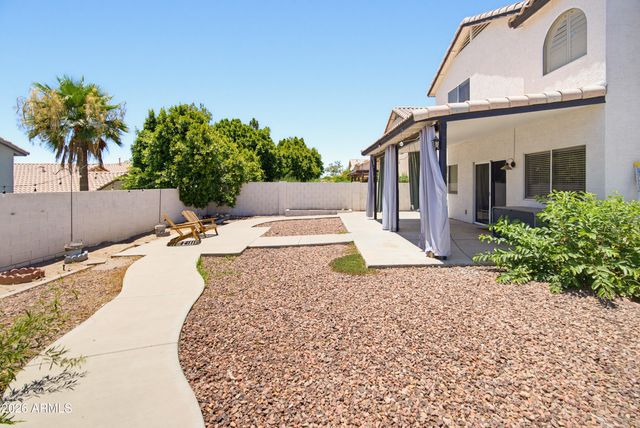 1351 E LIBBY Street, Phoenix, AZ 85022
