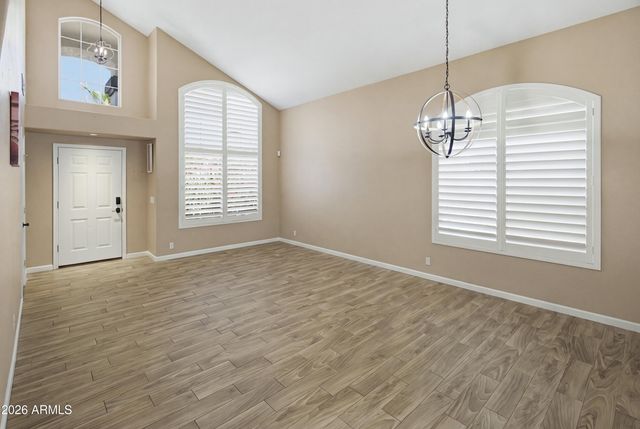 1351 E LIBBY Street, Phoenix, AZ 85022