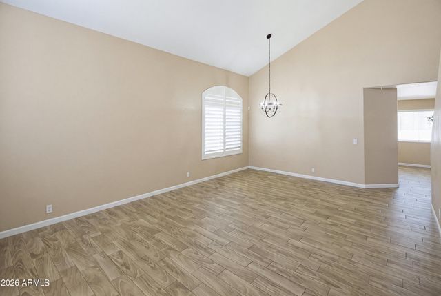 1351 E LIBBY Street, Phoenix, AZ 85022