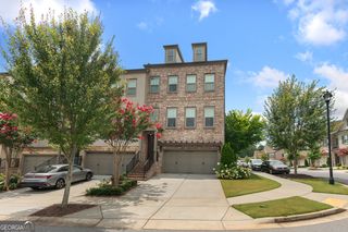 1002 Milhaven Drive 61, Roswell, GA 30076