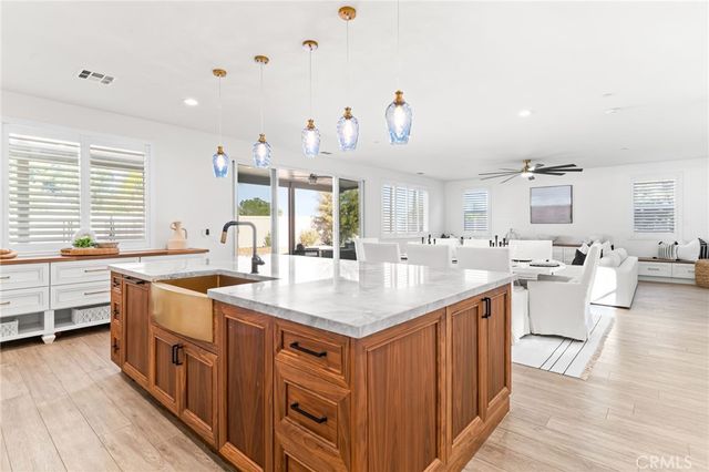 30381 Canyon Point Circle, Menifee, CA 92584