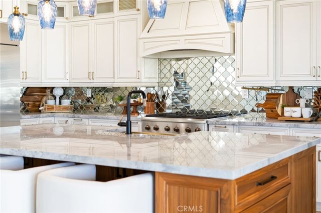 30381 Canyon Point Circle, Menifee, CA 92584