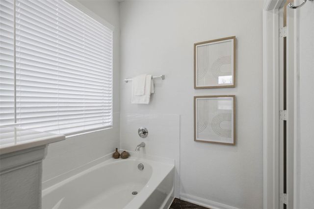 1061 Blue Oak BLVD, San Marcos, TX 78666