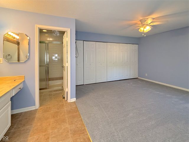 1526 Roanoke Drive, Zionsville, IN 46077