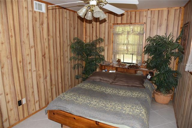 1859 NE 46TH CIRCLE, High Springs, FL 32643