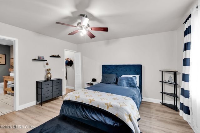 3327 CATAMARAN Way, Jacksonville, FL 32223