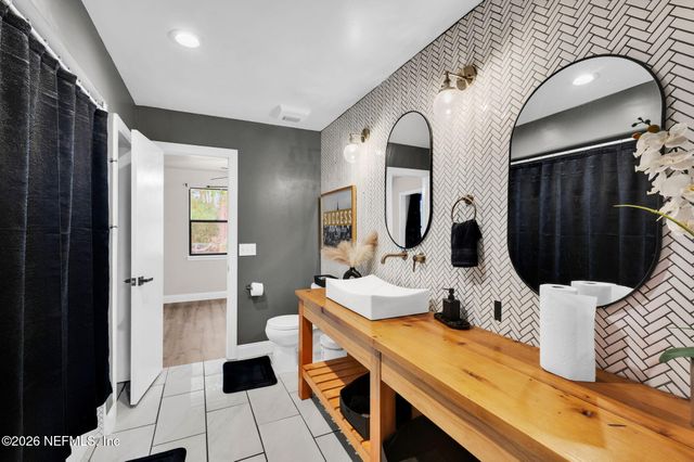 3327 CATAMARAN Way, Jacksonville, FL 32223