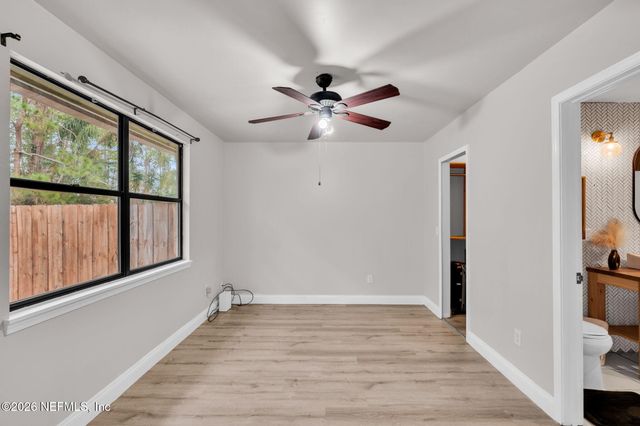 3327 CATAMARAN Way, Jacksonville, FL 32223