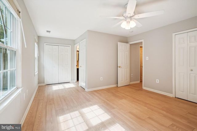 8021 BETHELEN WOODS LN, Springfield, VA 22153