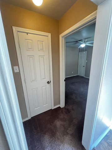 3005 Carlton Parkway 1, Waxahachie, TX 75165