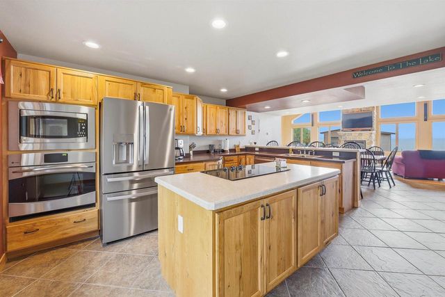 6322 BLACK WOLF POINT ROAD, Oshkosh, WI 54902