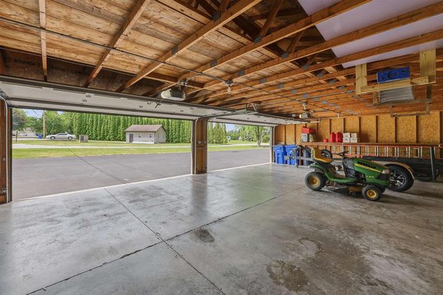 6322 BLACK WOLF POINT ROAD, Oshkosh, WI 54902