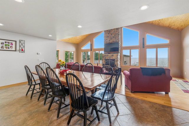 6322 BLACK WOLF POINT ROAD, Oshkosh, WI 54902