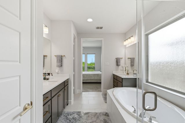 915 Winter Cherry Lane, Haslet, TX 76052