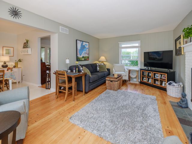 806 Northampton Road, Kalamazoo City, MI 49006